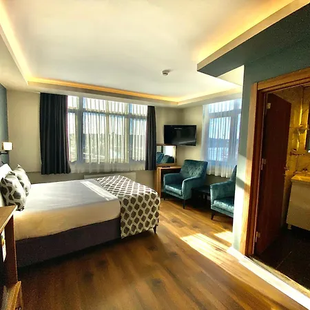 Halic Hotel *